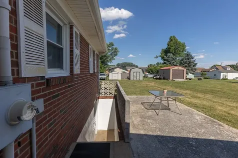 180 Sunset Drive Dayton VA 22821