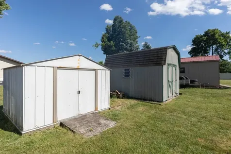 180 Sunset Drive Dayton VA 22821