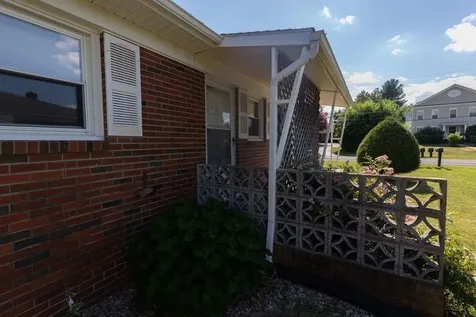 180 Sunset Drive Dayton VA 22821