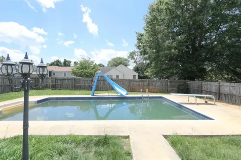2408 Monroe Street Waynesboro VA 22980