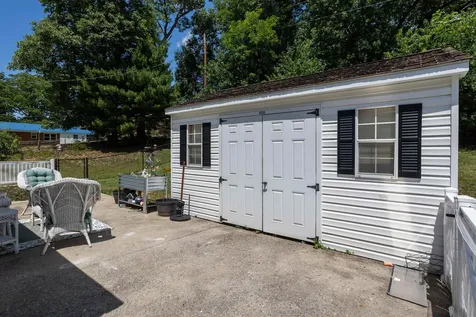 2513 Knollwood Drive Staunton VA 24401