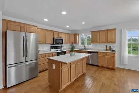 304 Grove Avenue Waynesboro VA 22980