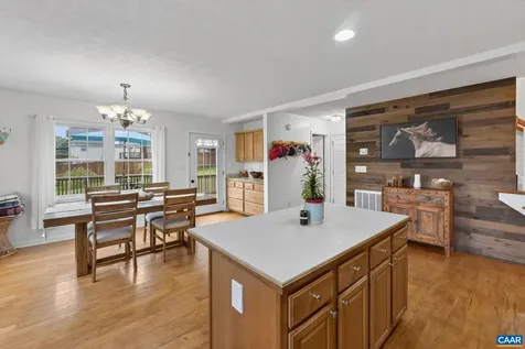 304 Grove Avenue Waynesboro VA 22980