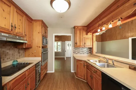 234 Montgomery Road Staunton VA 24401