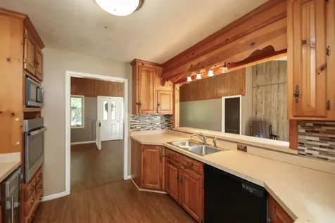 234 Montgomery Road Staunton VA 24401