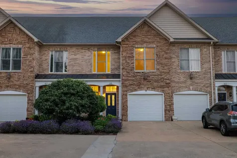 50 Enchanted View Circle Fishersville VA 22939