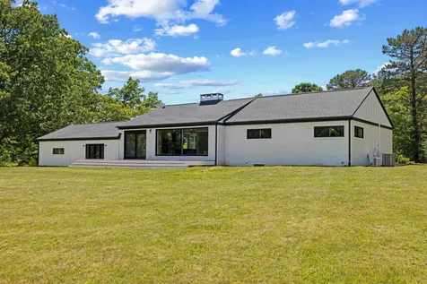 938 Ladd Road Waynesboro VA 22980