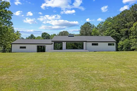 938 Ladd Road Waynesboro VA 22980