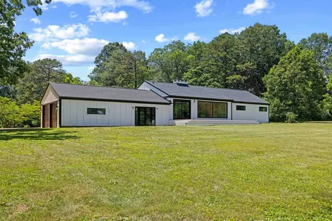 938 Ladd Road Waynesboro VA 22980