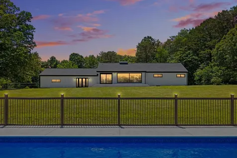 938 Ladd Road Waynesboro VA 22980
