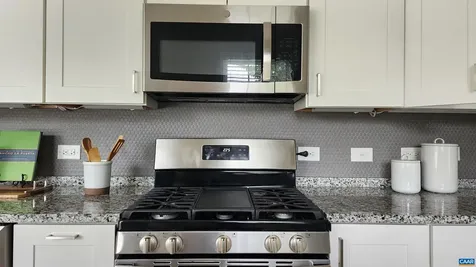 1006 Avon Street Charlottesville VA 22902