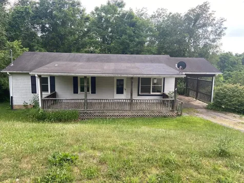 121 Mountain View Terrace Hot Springs VA 24445