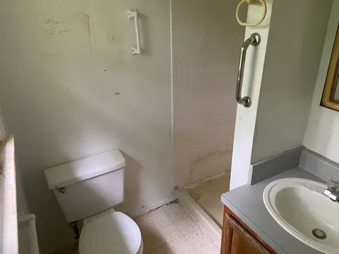 121 Mountain View Terrace Hot Springs VA 24445