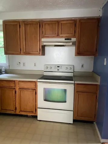 121 Mountain View Terrace Hot Springs VA 24445