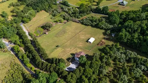 2425 Old Greenville Road Staunton VA 24401