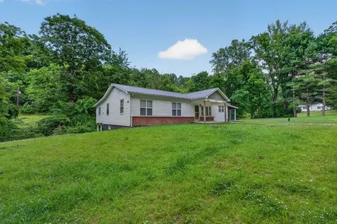 3457 Lucas Hollow Road Stanley VA 22851
