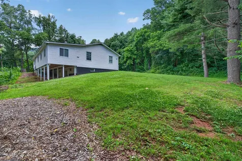 3457 Lucas Hollow Road Stanley VA 22851