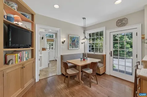 1847 Edgewood Lane Charlottesville VA 22903