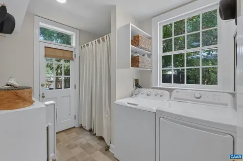 1847 Edgewood Lane Charlottesville VA 22903