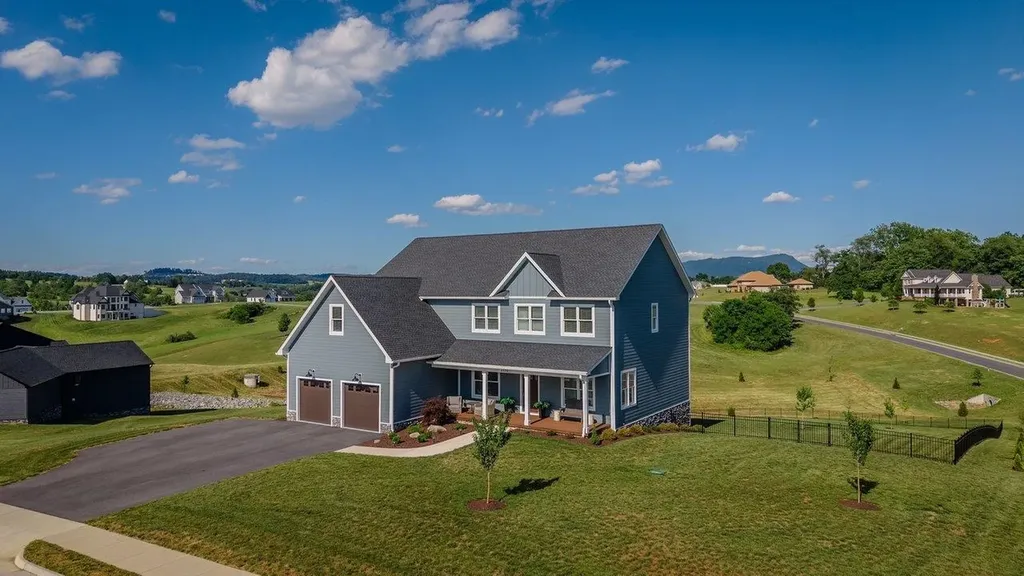 2530 Huntington Springs Drive Rockingham VA 22801