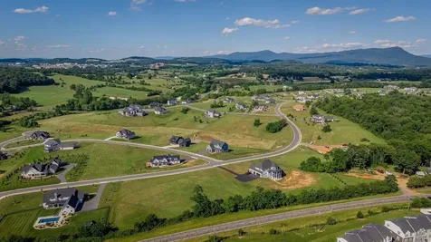 2530 Huntington Springs Drive Rockingham VA 22801