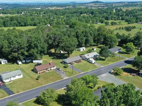 39 View Drive Stuarts Draft VA 24477