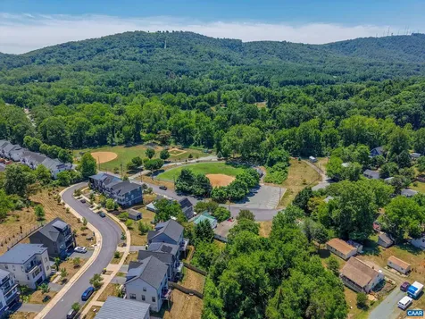419 Quarry Road Charlottesville VA 22902
