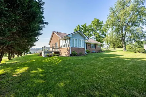 648 Boyers Road Rockingham VA 22801