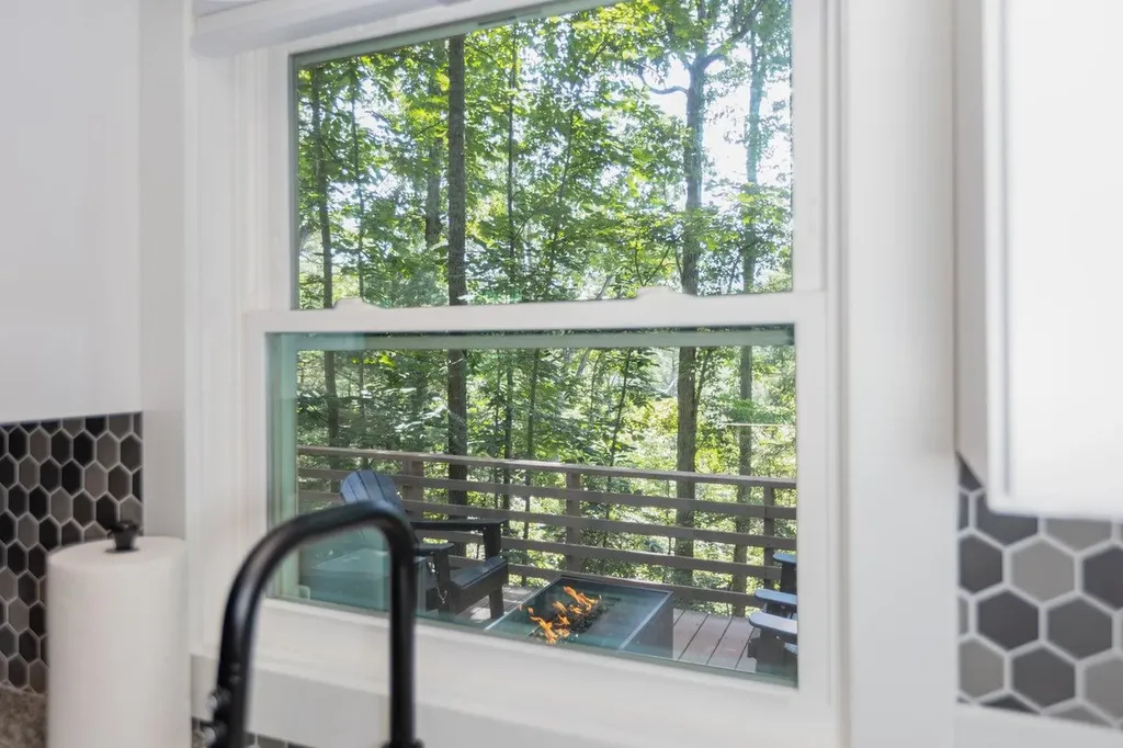 16184 Moonrise Lane Broadway VA 22815