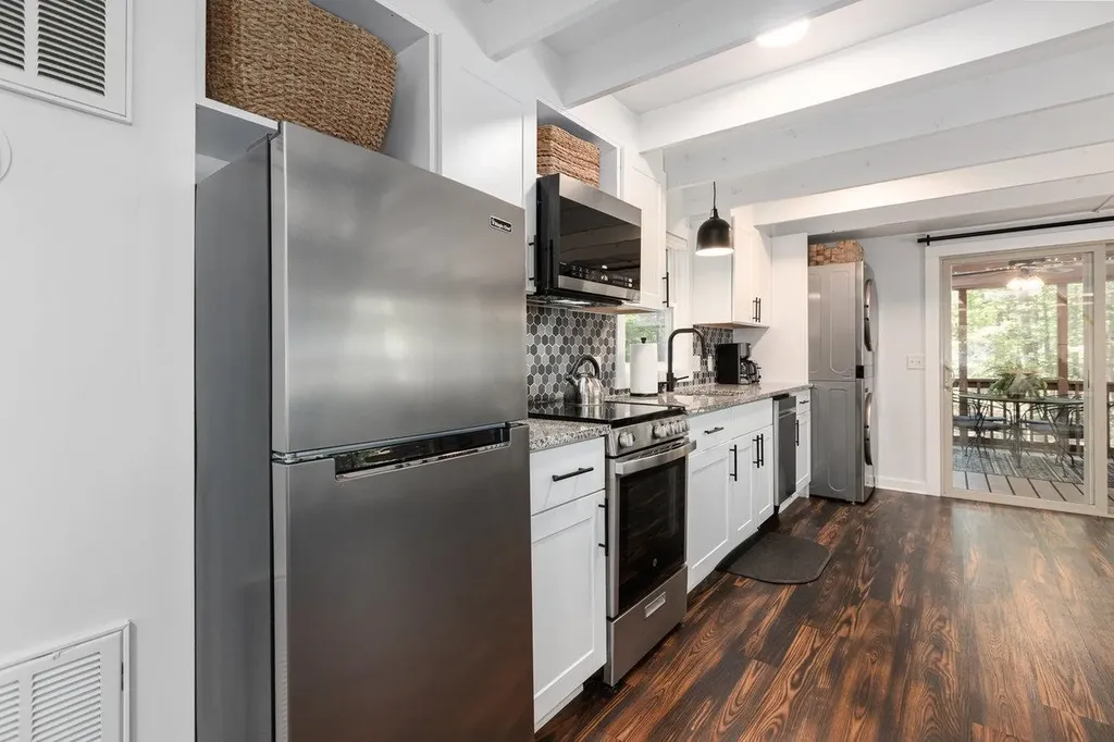 16184 Moonrise Lane Broadway VA 22815