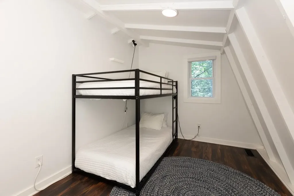 16184 Moonrise Lane Broadway VA 22815