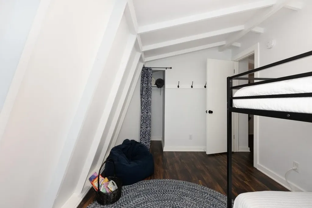 16184 Moonrise Lane Broadway VA 22815