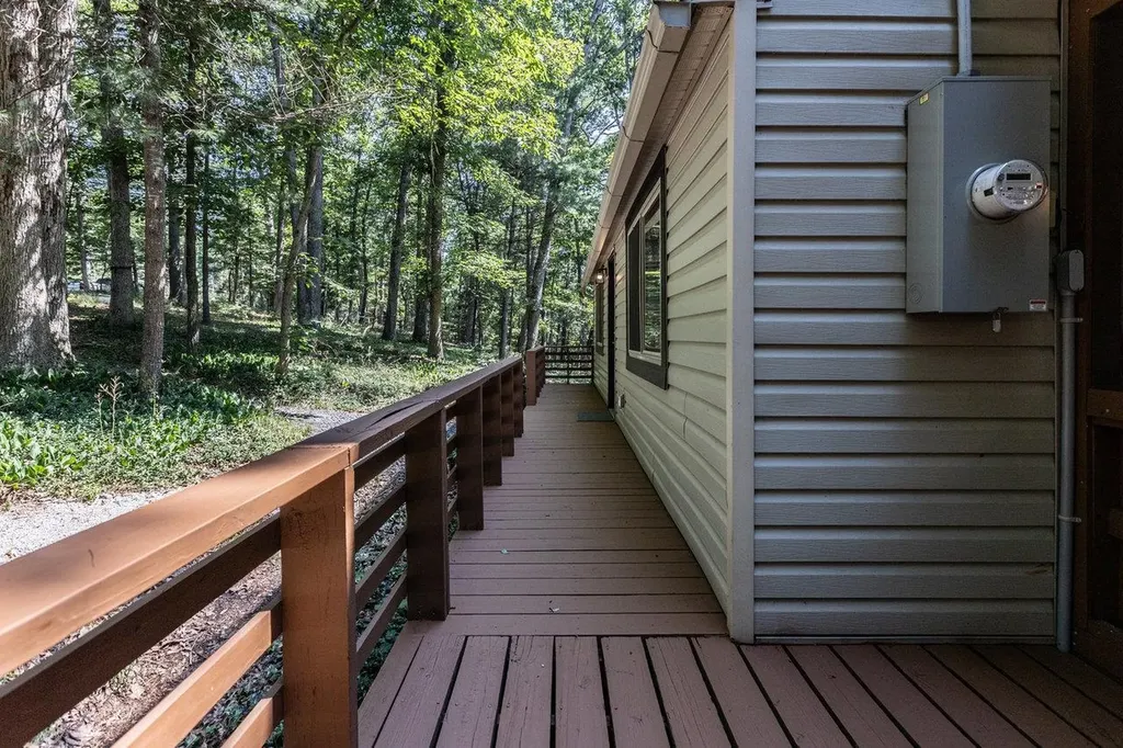 16184 Moonrise Lane Broadway VA 22815