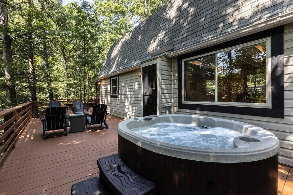 16184 Moonrise Lane Broadway VA 22815