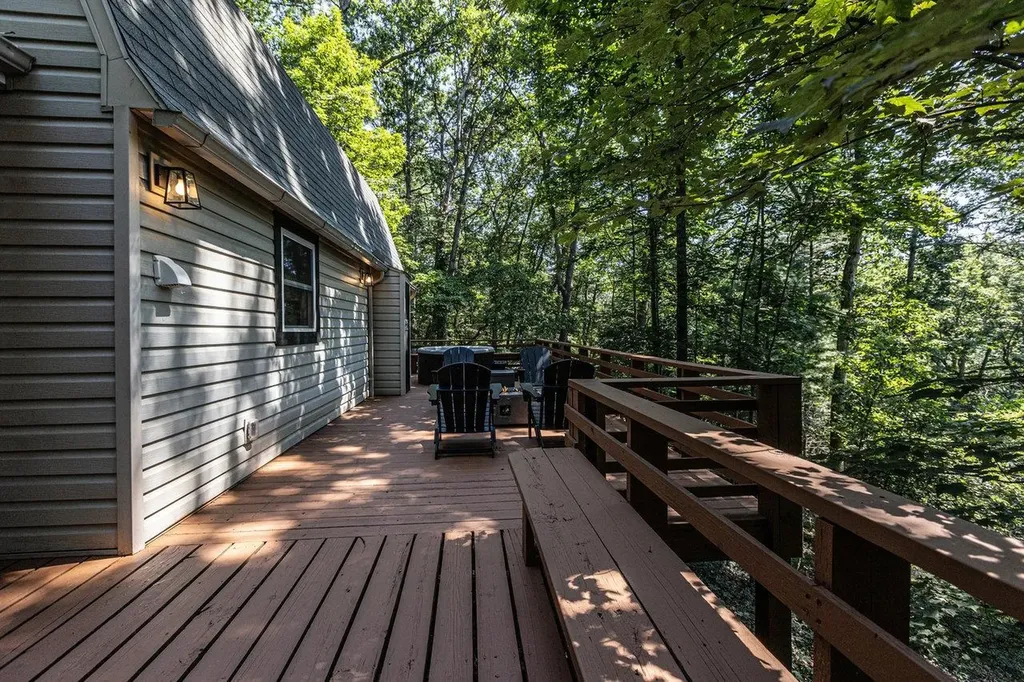 16184 Moonrise Lane Broadway VA 22815