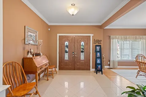 105 Midvale Crossing Staunton VA 24401
