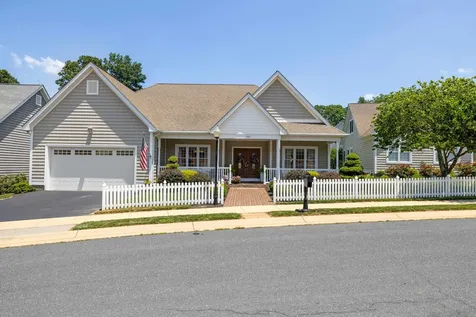 105 Midvale Crossing Staunton VA 24401