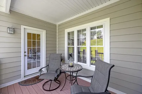 105 Midvale Crossing Staunton VA 24401