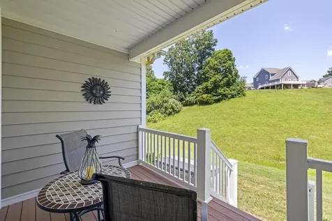 105 Midvale Crossing Staunton VA 24401