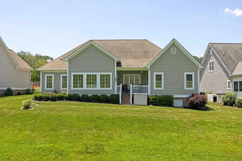 105 Midvale Crossing Staunton VA 24401