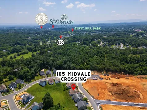 105 Midvale Crossing Staunton VA 24401