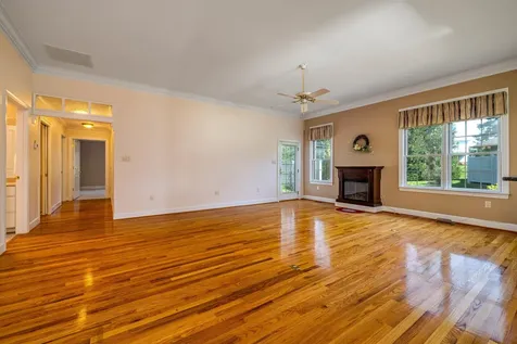615 Kestrel Court Woodstock VA 22664