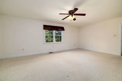 615 Kestrel Court Woodstock VA 22664