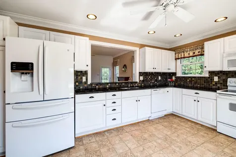 615 Kestrel Court Woodstock VA 22664