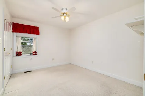 615 Kestrel Court Woodstock VA 22664