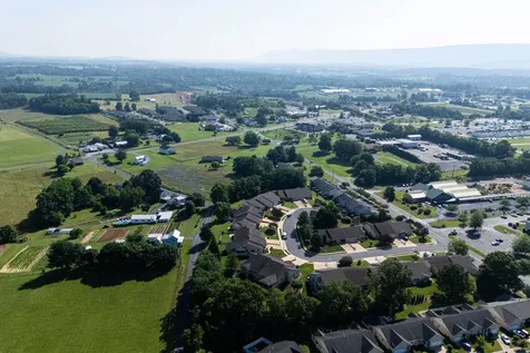 615 Kestrel Court Woodstock VA 22664