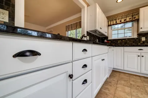 615 Kestrel Court Woodstock VA 22664