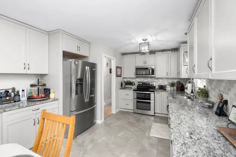 2737 Barrenridge Road Staunton VA 24401