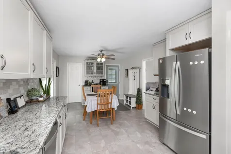 2737 Barrenridge Road Staunton VA 24401
