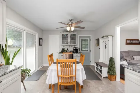 2737 Barrenridge Road Staunton VA 24401